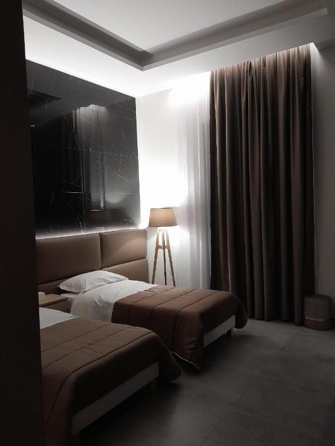 Baaria House Hotel 巴塞罗纳-波佐戈托 外观 照片
