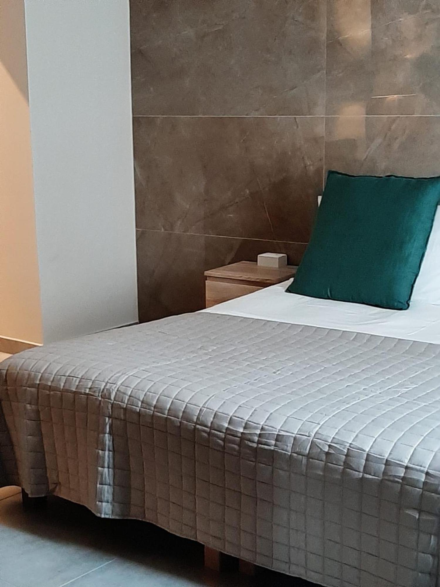 Baaria House Hotel 巴塞罗纳-波佐戈托 外观 照片