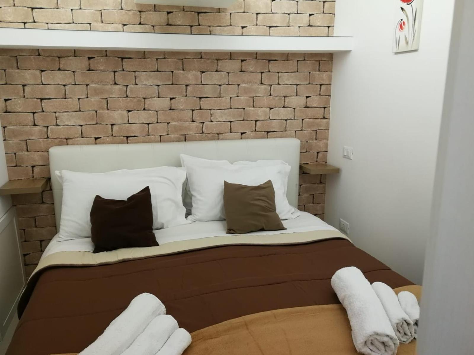 Baaria House Hotel 巴塞罗纳-波佐戈托 外观 照片